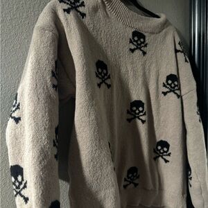 Skull Pattern Sweater in Beige and Black
